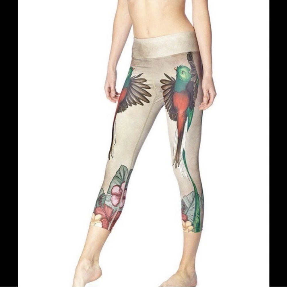 Eagle Rock Werkshop Bird and Floral Cropped Leggings sz L